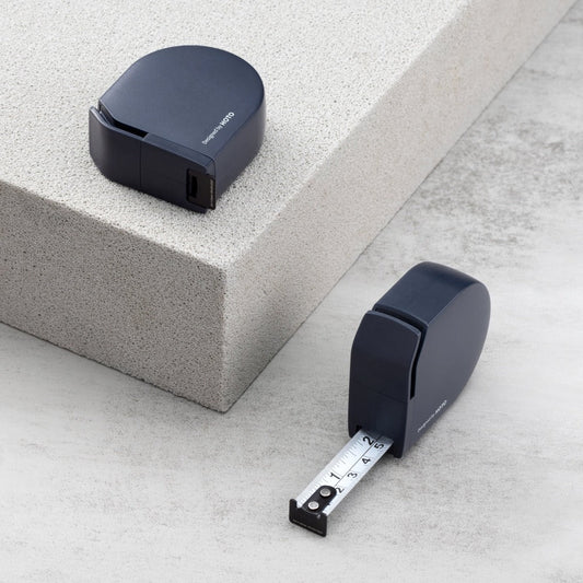 Self-Lock Measure Tape