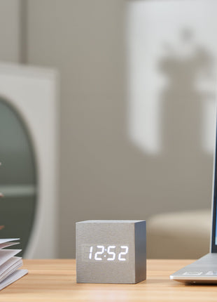 kutia Cube Click Clock