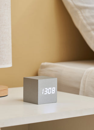 kutia Cube Click Clock