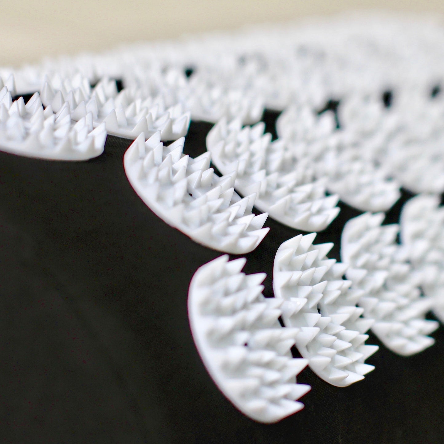 BON Intense Pillow - Black