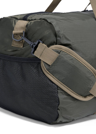 The Roadtripper Duffle 35L