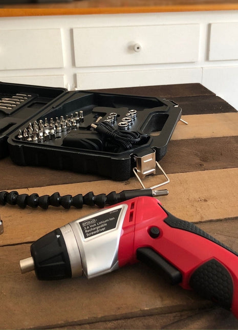 3.6 Volt Lithium-Ion Rechargeable Screwdriver with 45 Pieces Accessory Set - DT4944