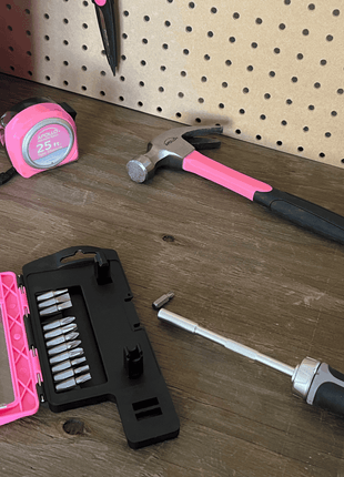 13-in-1 Ratcheting Screwdriver with Bit Set – Pink -- DT5021P