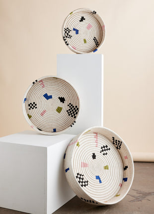 Mosaic Woven Nesting Tray