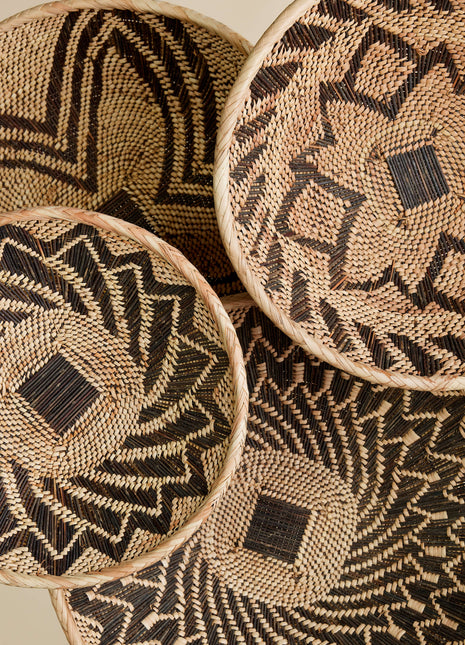 Munyumbwe Winnowing Wall Basket