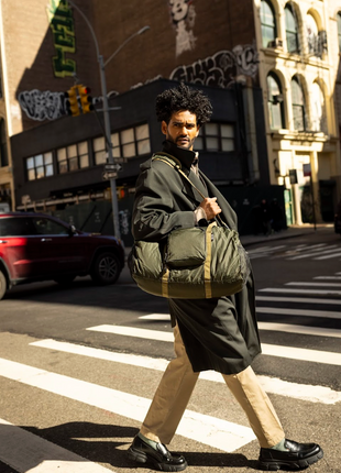 The Roadtripper Duffle 35L - Nightforest