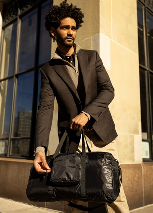 The Roadtripper Duffle 35L - Black Ice